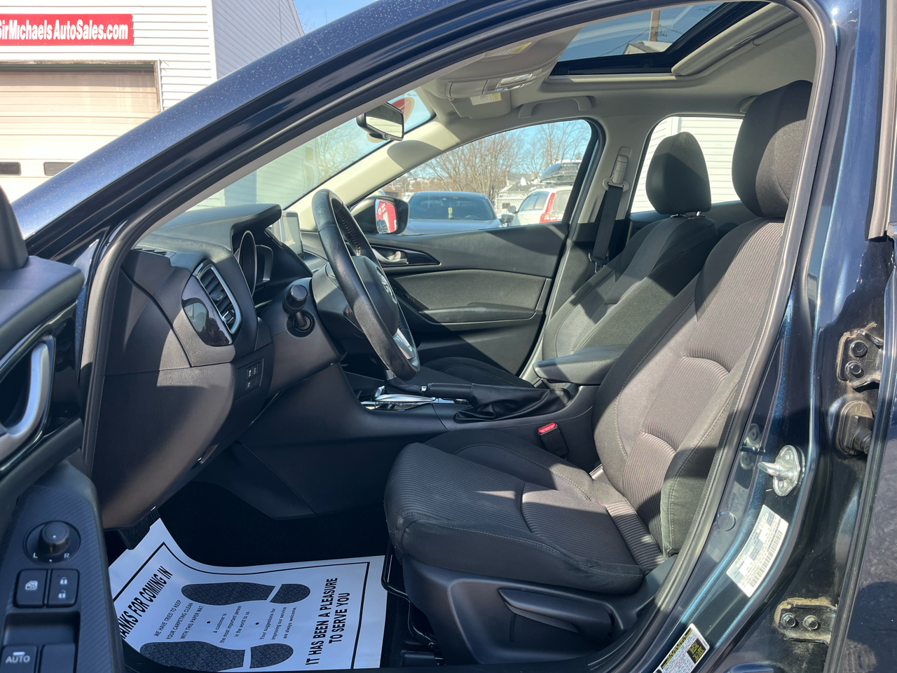 Mazda MAZDA3 Touring 4D Sedan 2016