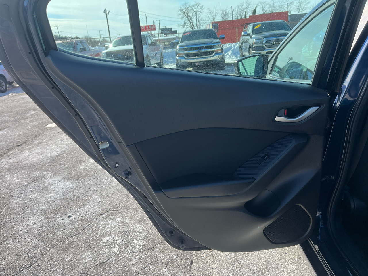 Mazda MAZDA3 Touring 4D Sedan 2016