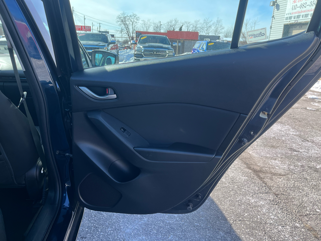 Mazda MAZDA3 Touring 4D Sedan 2016