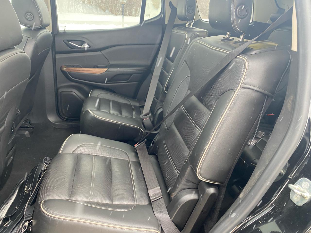 GMC Acadia Denali 2017