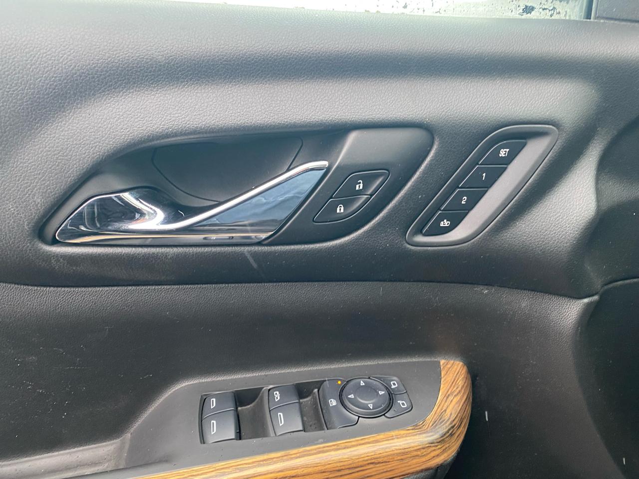 GMC Acadia Denali 2017