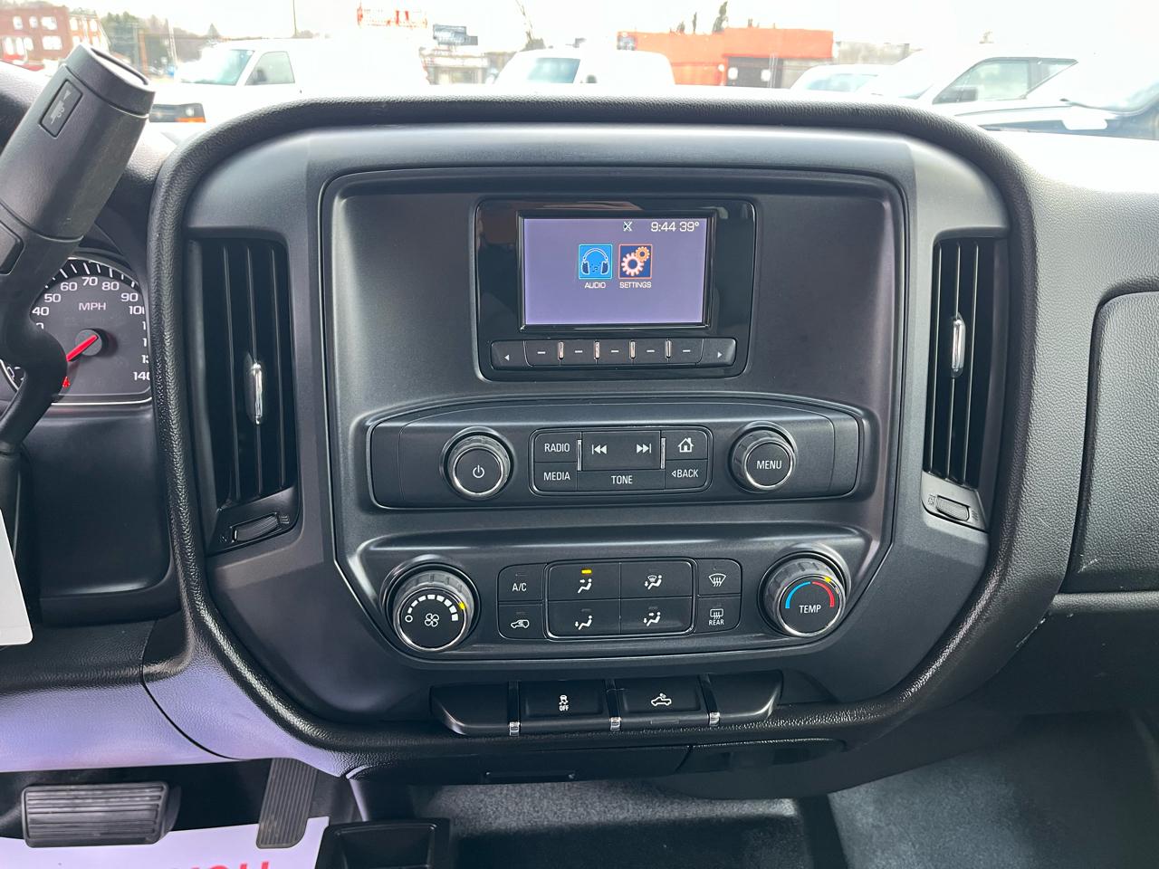 Chevrolet Silverado 1500 Work Truck Crew Cab 4WD 2015