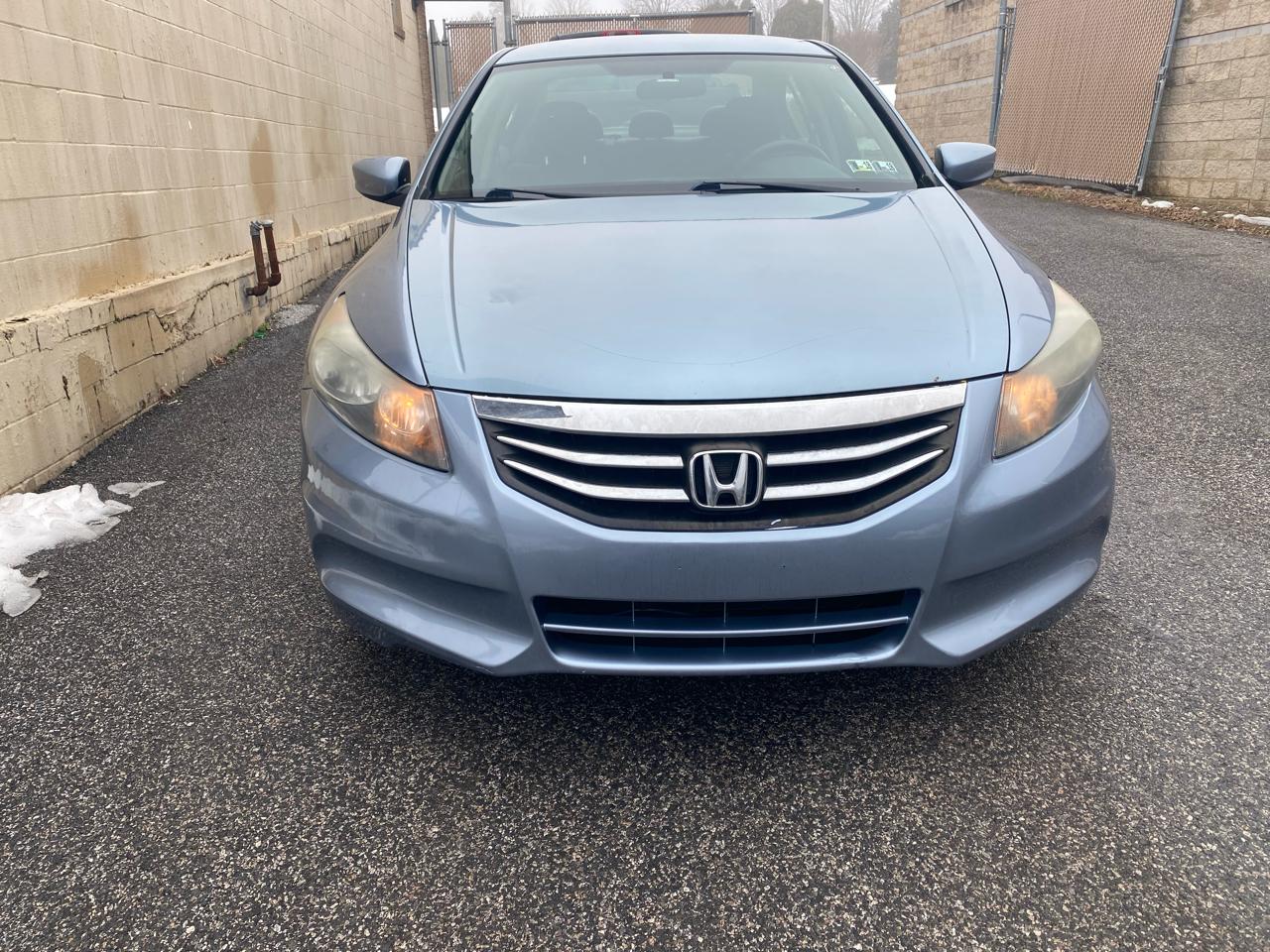 Honda Accord Sdn 4dr Sdn LX Auto 2011
