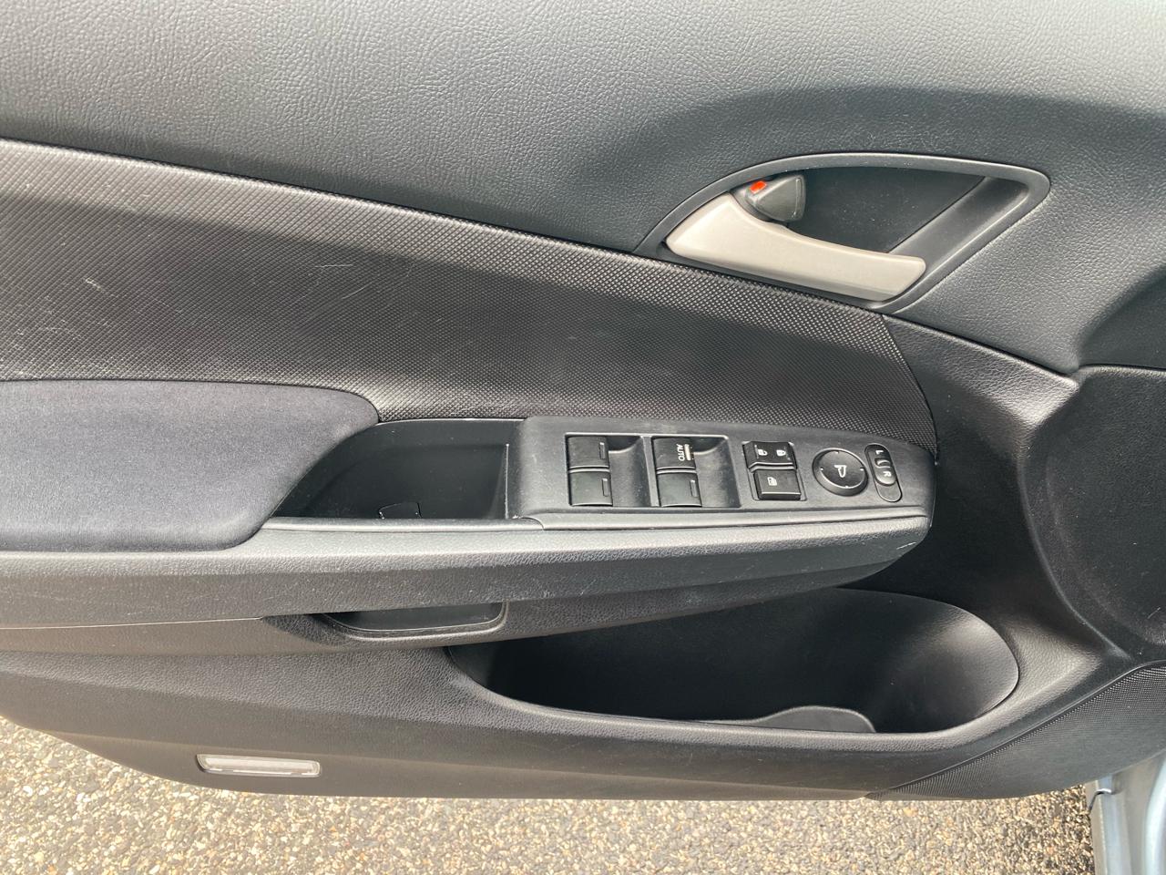 Honda Accord Sdn 4dr Sdn LX Auto 2011