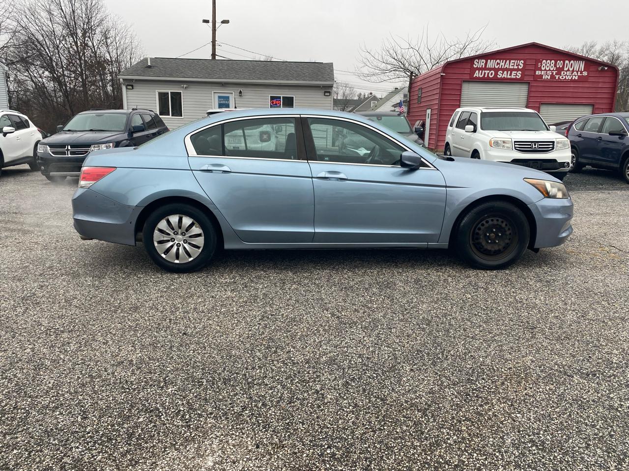 Honda Accord Sdn 4dr Sdn LX Auto 2011