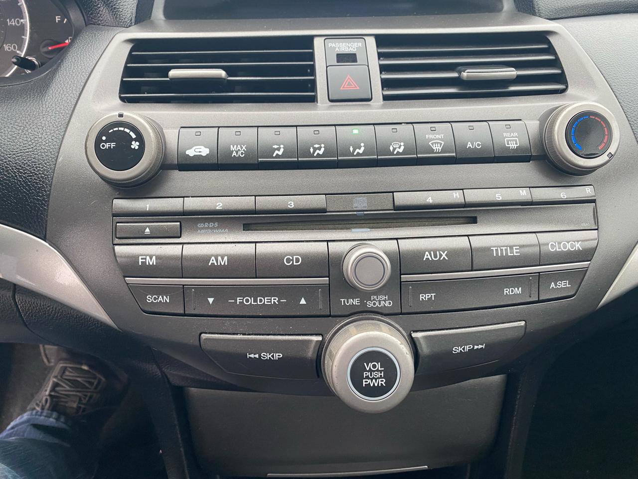 Honda Accord Sdn 4dr Sdn LX Auto 2011