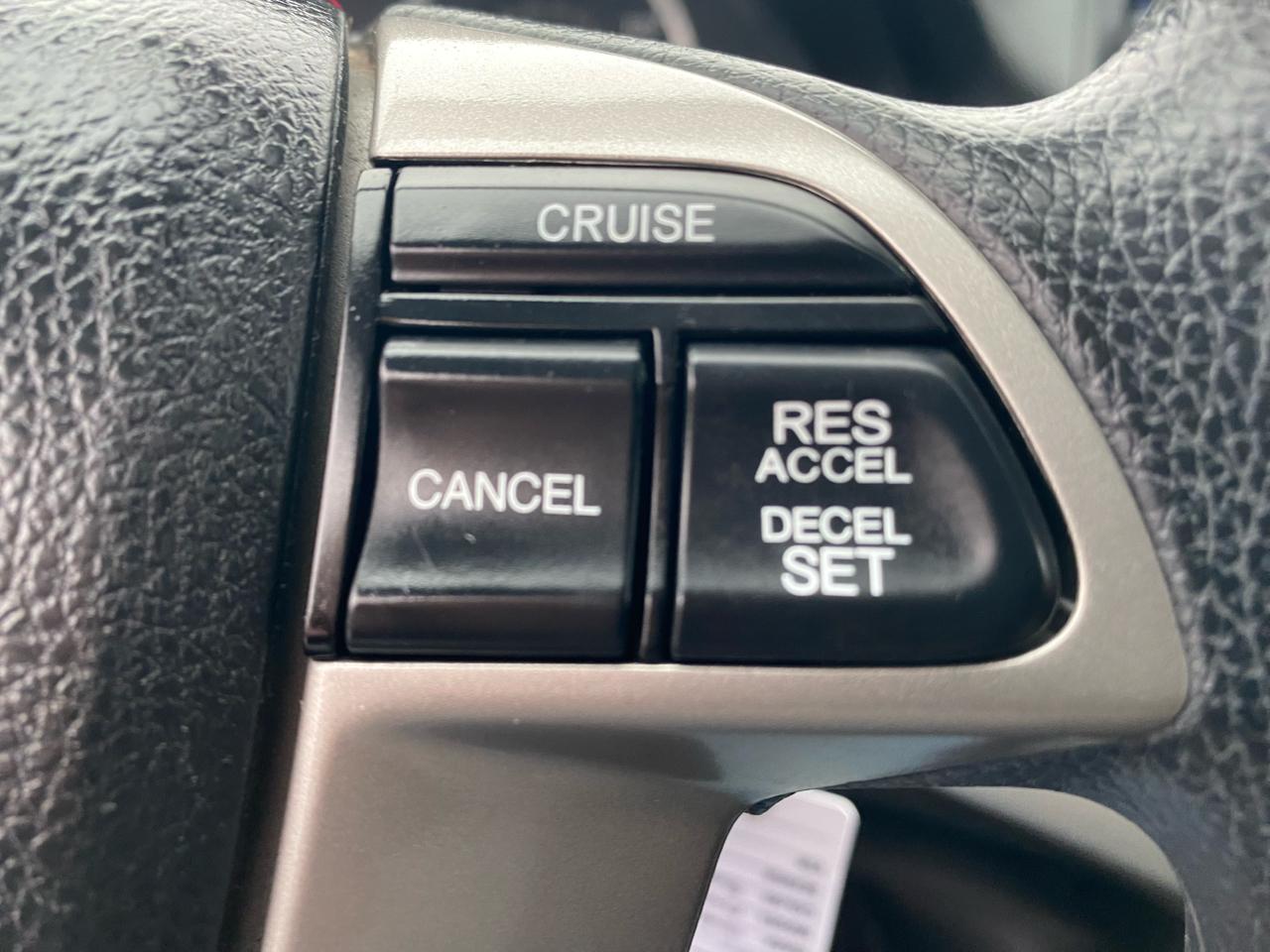 Honda Accord Sdn 4dr Sdn LX Auto 2011