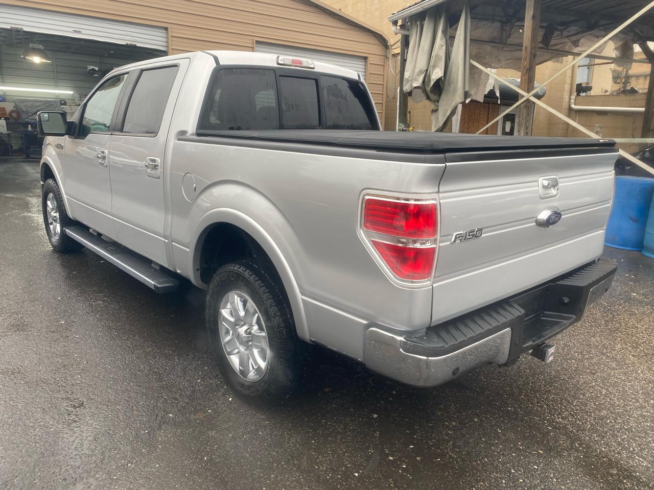 Ford F-150 4WD SuperCrew 145" XLT 2013