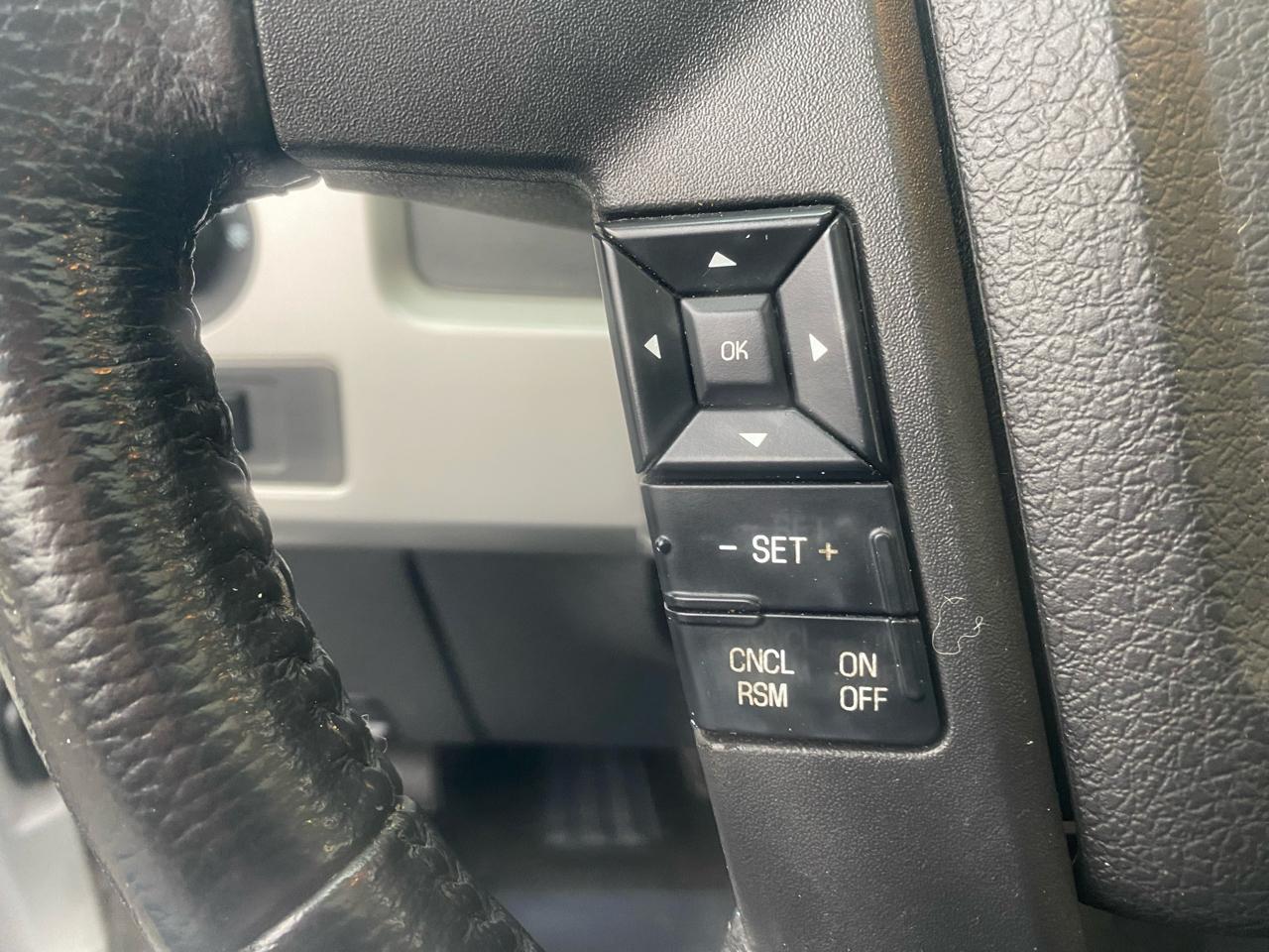 Ford F-150 4WD SuperCrew 145" XLT 2013