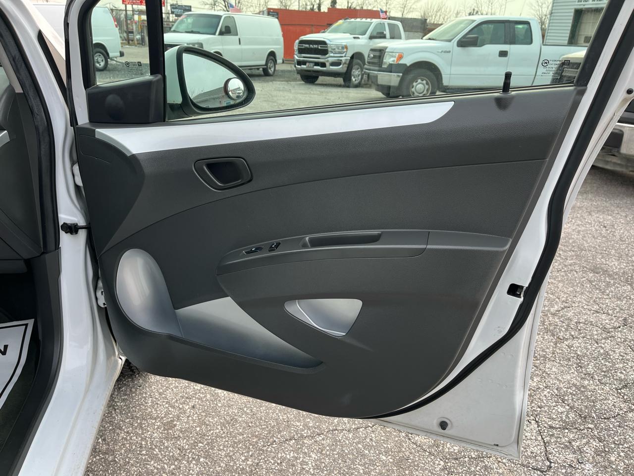 Chevrolet Spark LT 2014