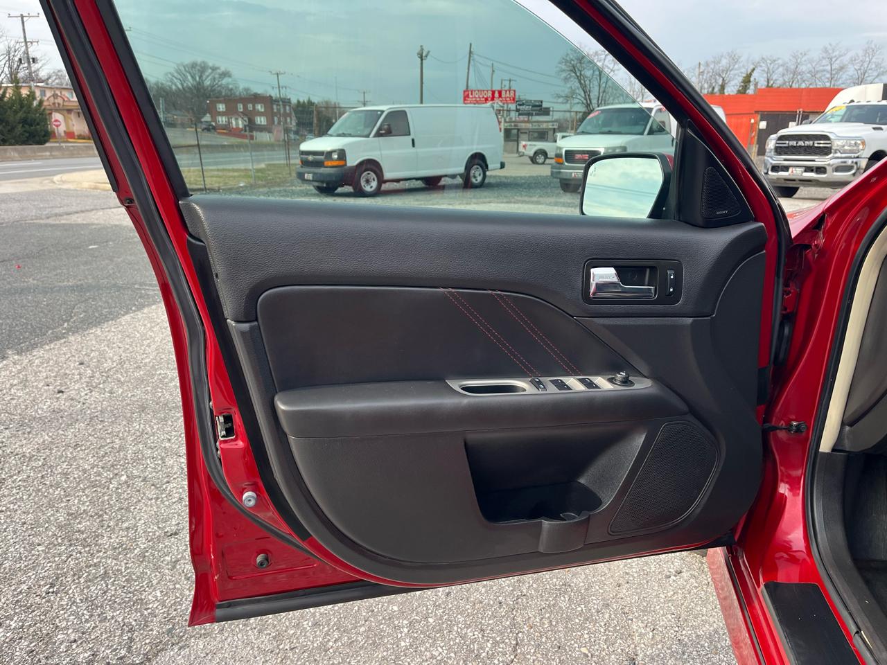 Ford Fusion Sport 4D Sedan 2010