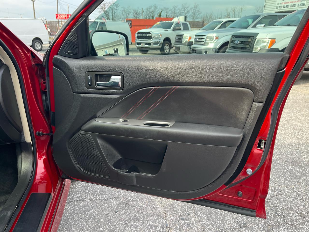 Ford Fusion Sport 4D Sedan 2010