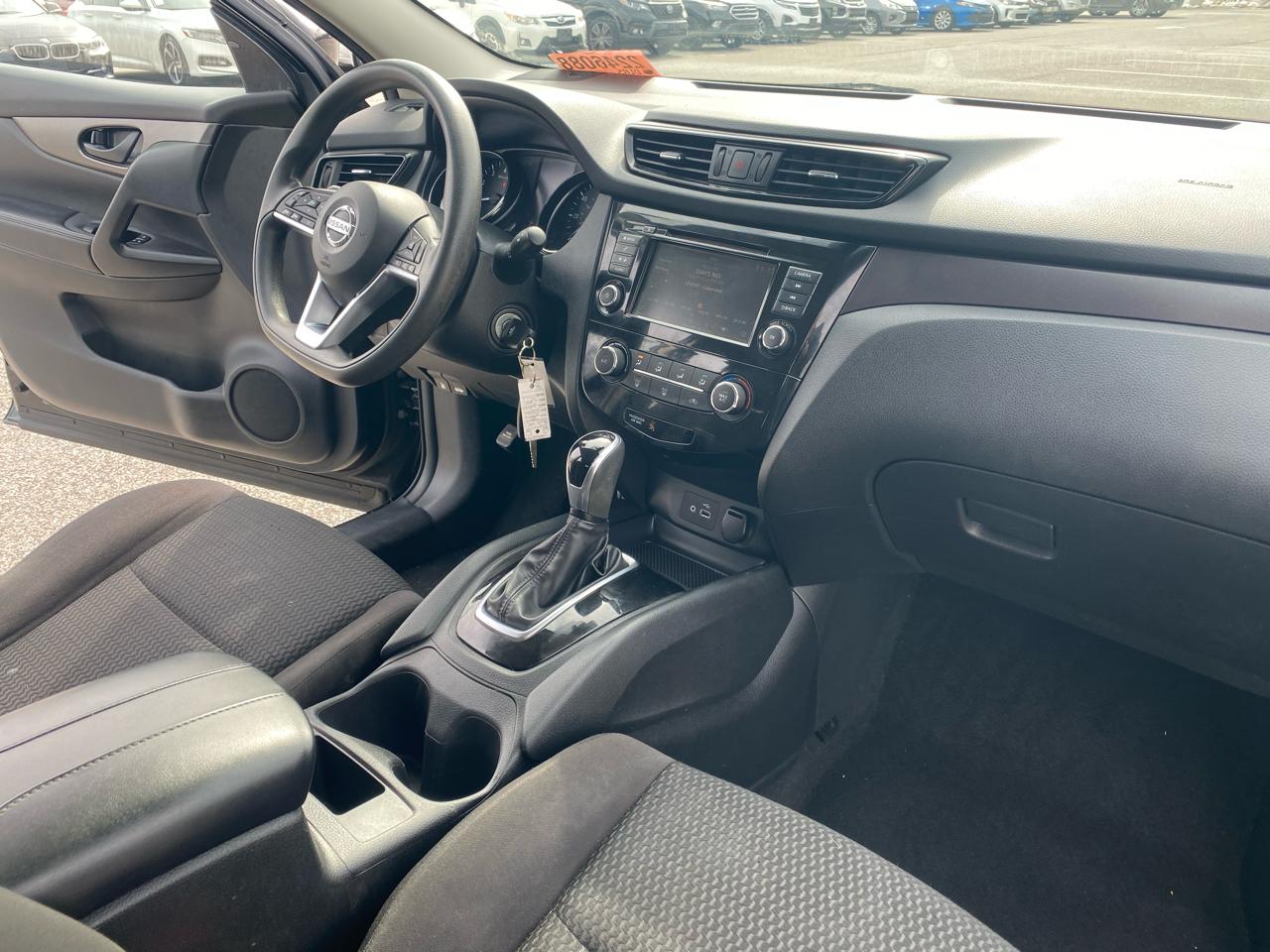 Nissan Rogue Sport FWD S 2020