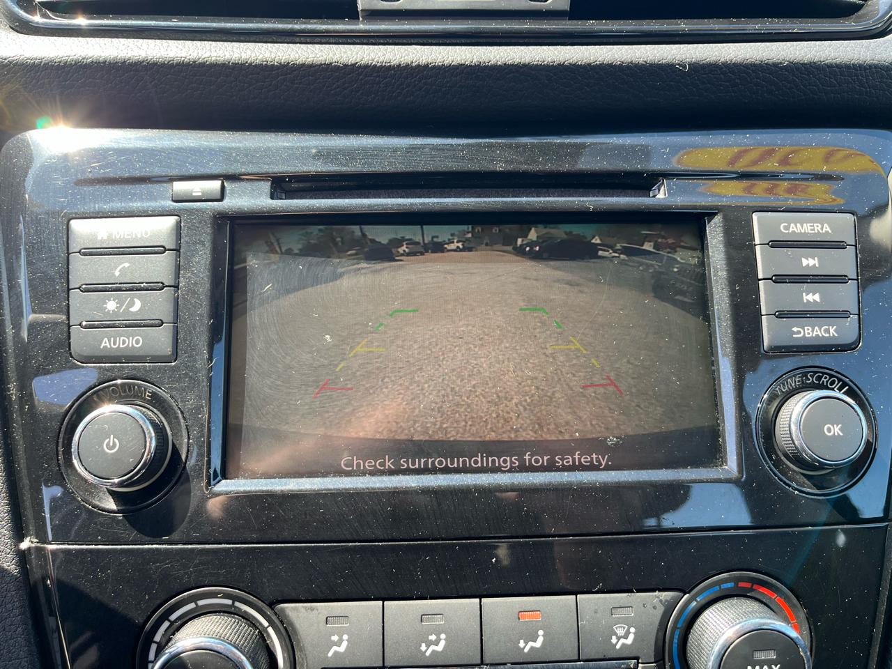 Nissan Rogue Sport S 2020