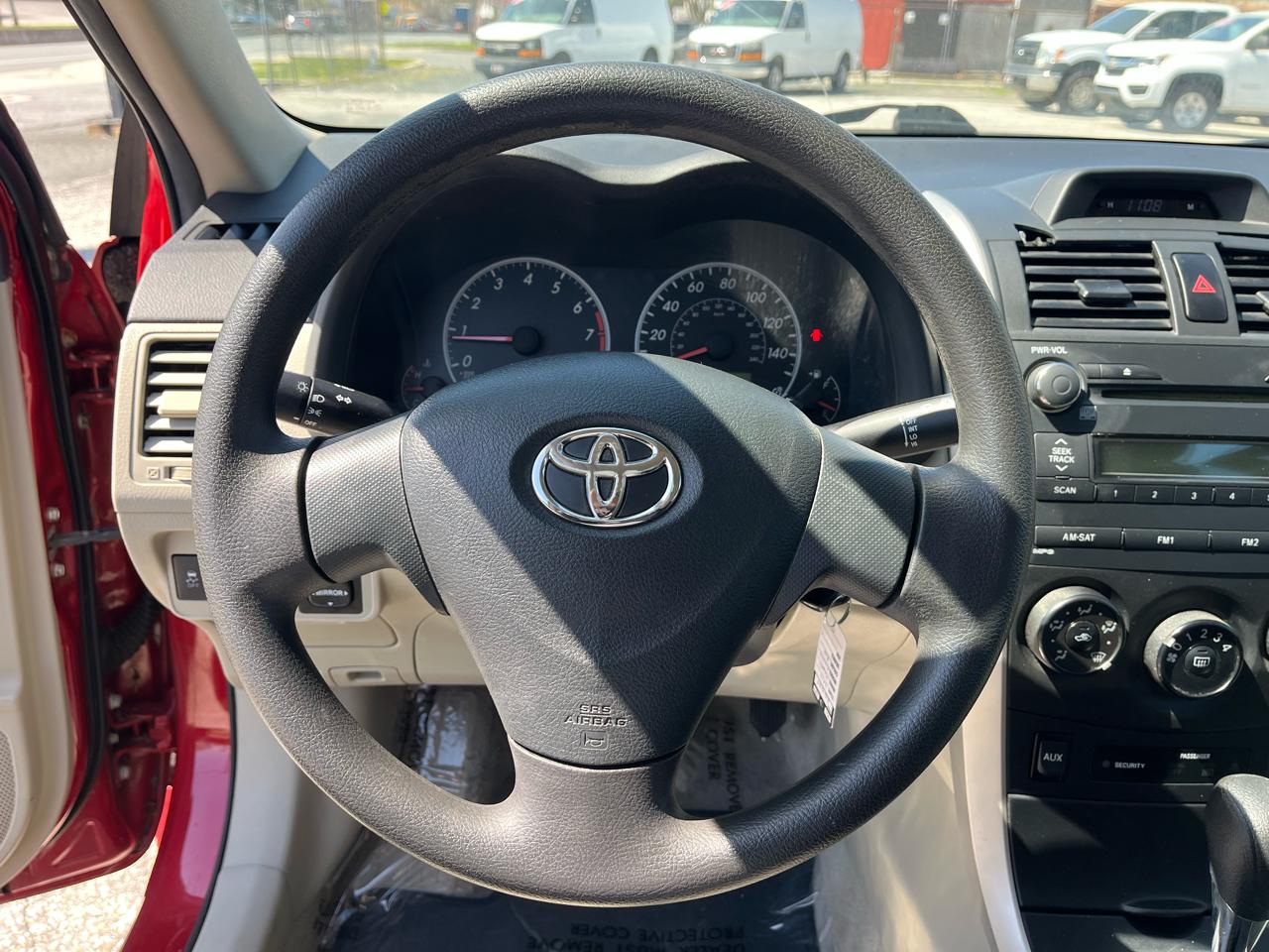 Toyota Corolla LE 2012