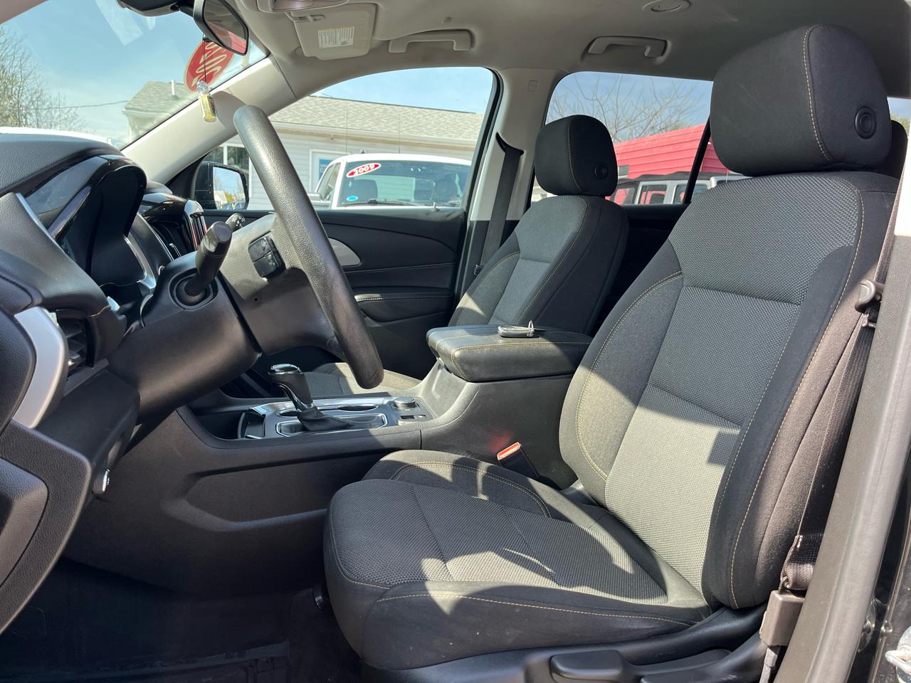 Chevrolet Traverse LS 2020