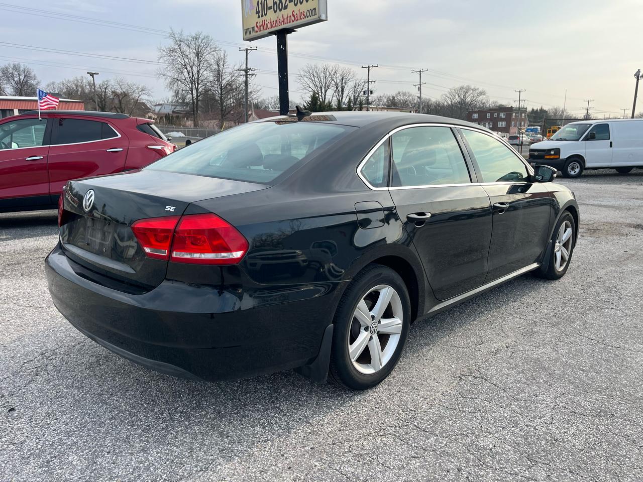 Volkswagen Passat SE 4D Sedan 2013