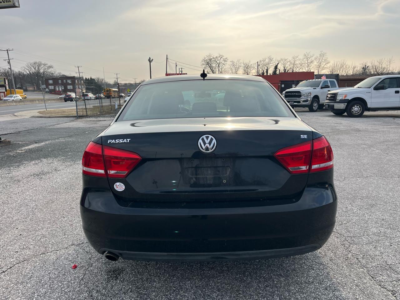 Volkswagen Passat SE 4D Sedan 2013