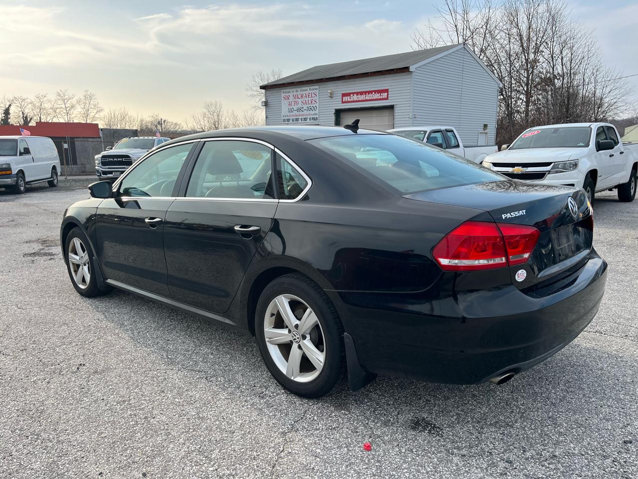 Volkswagen Passat SE 4D Sedan 2013