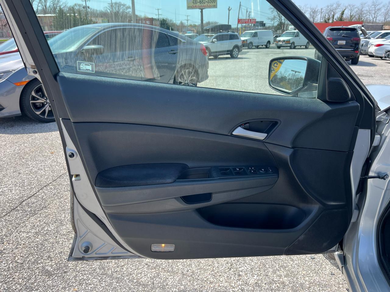 Honda Accord Sdn 4dr Sedan LX Auto 2009