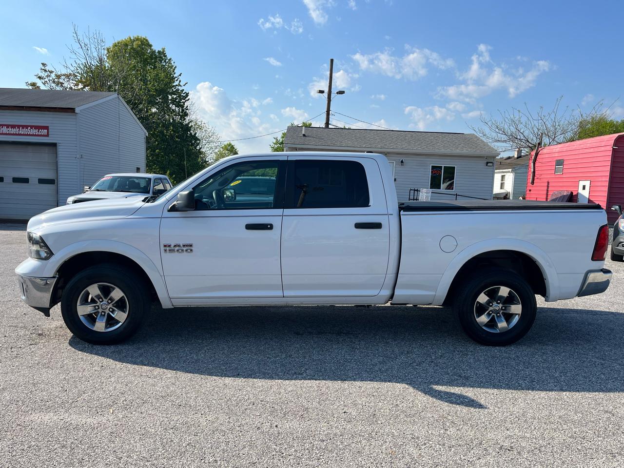 RAM 1500 Outdoorsman 4x4 Crew Cab 6'4" Box 2015