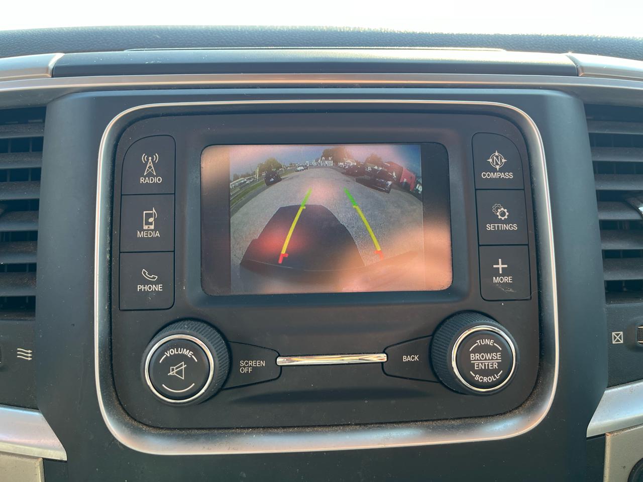 RAM 1500 Outdoorsman 4x4 Crew Cab 6'4" Box 2015