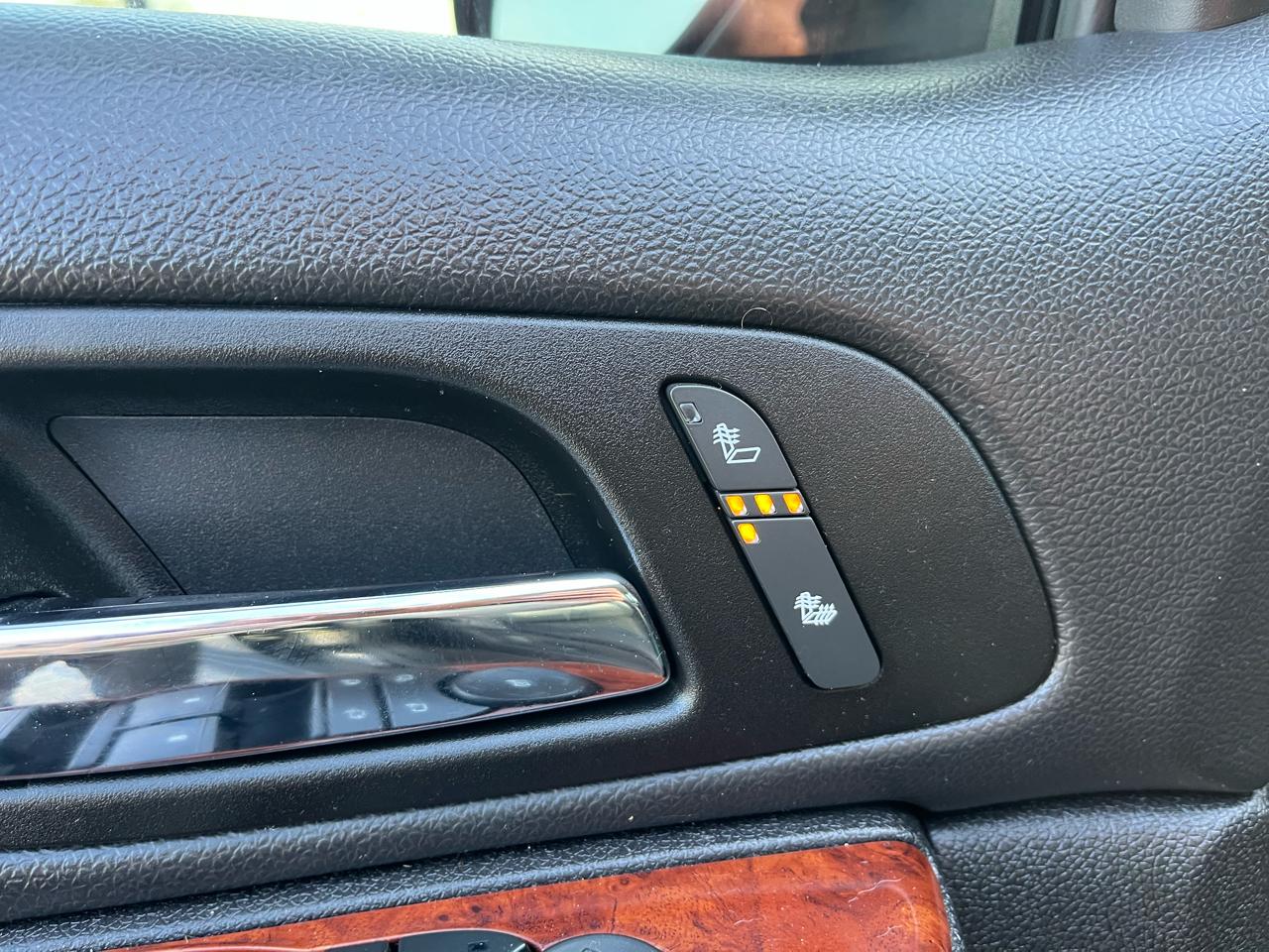 Chevrolet Avalanche Black Diamond LT 2013