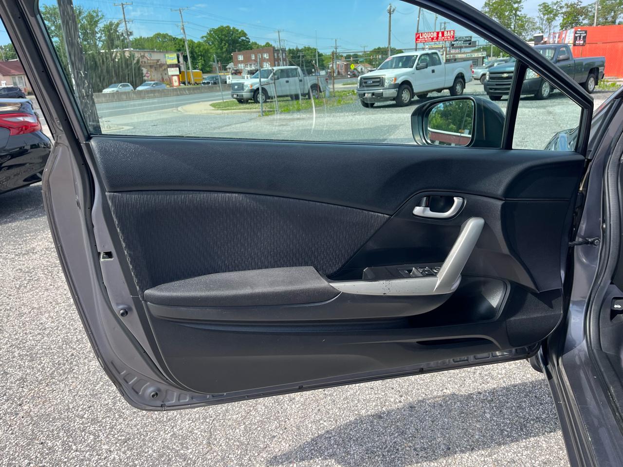Honda Civic LX coupe 2014