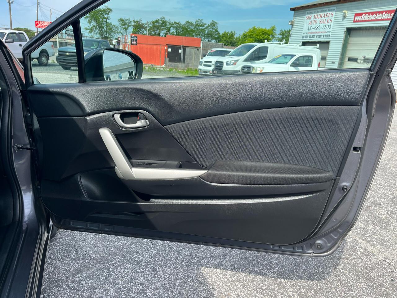 Honda Civic LX coupe 2014