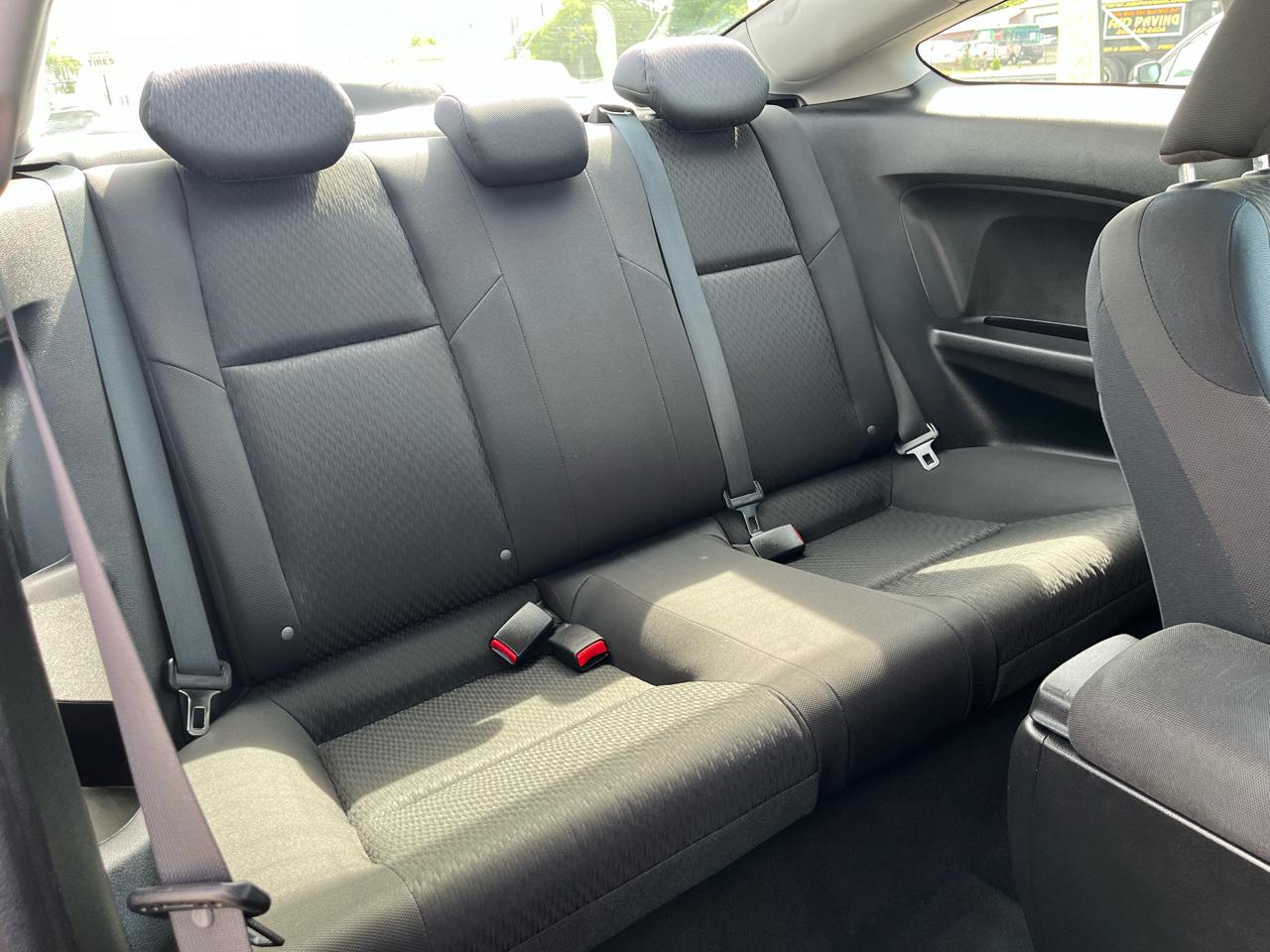 Honda Civic LX coupe 2014