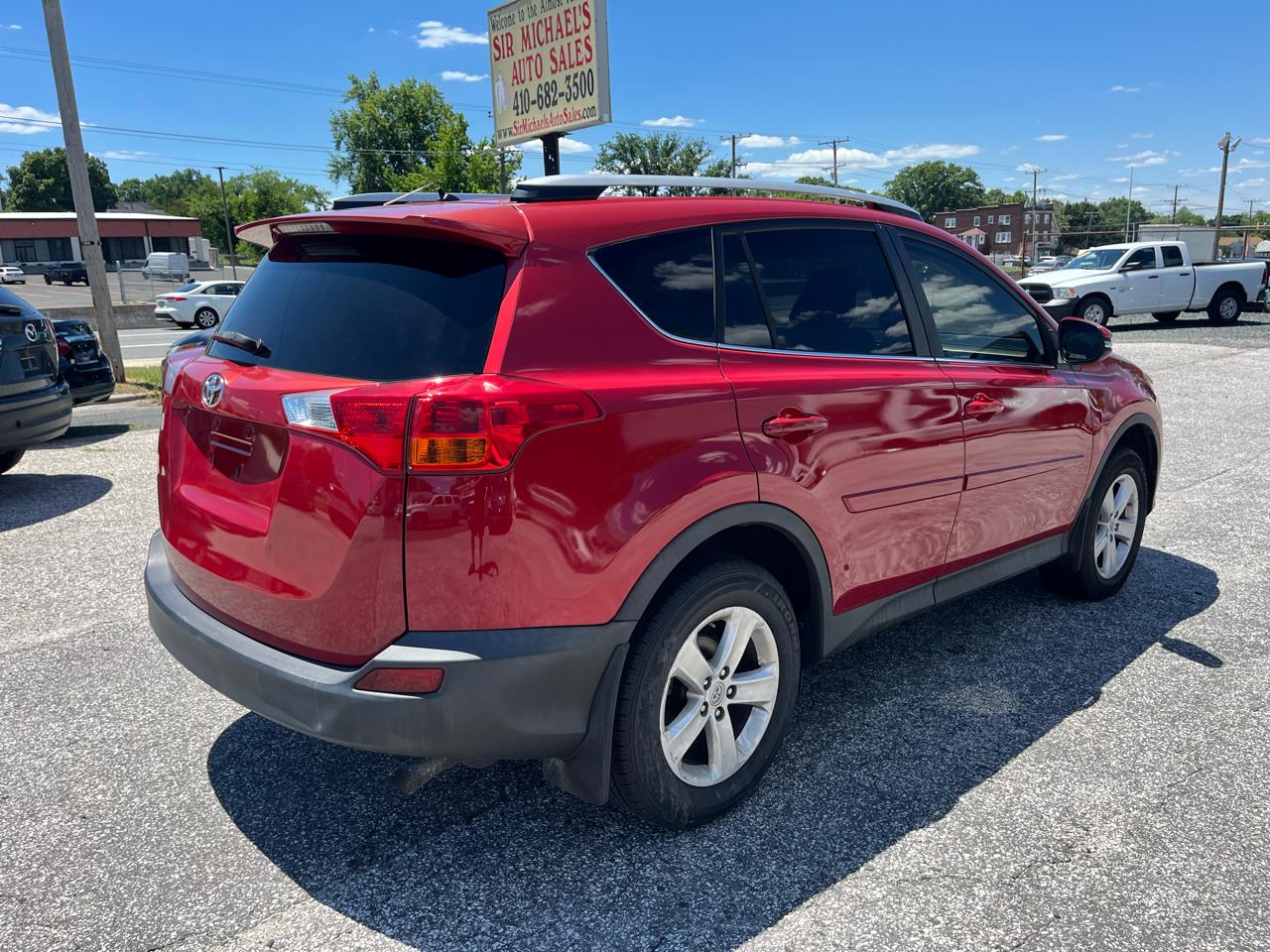 Toyota RAV4 XLE AWD 2013