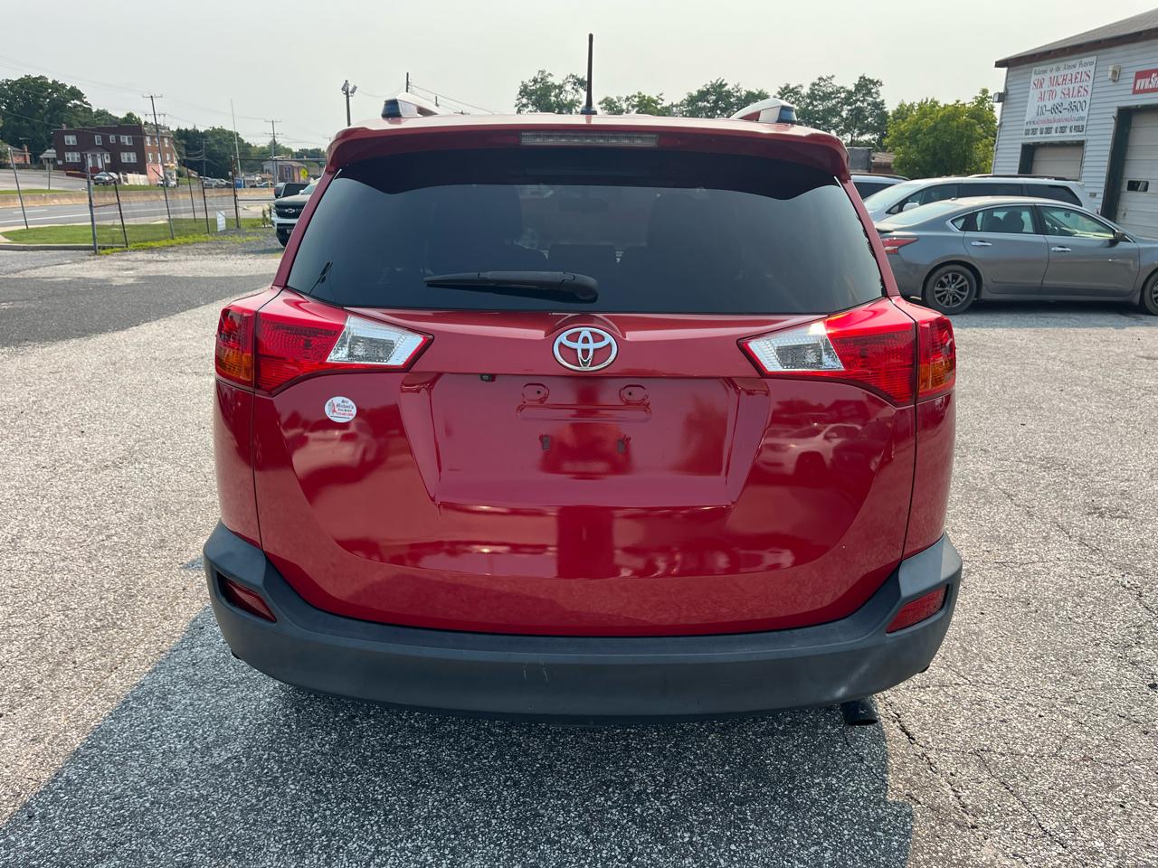 Toyota RAV4 XLE AWD 2013