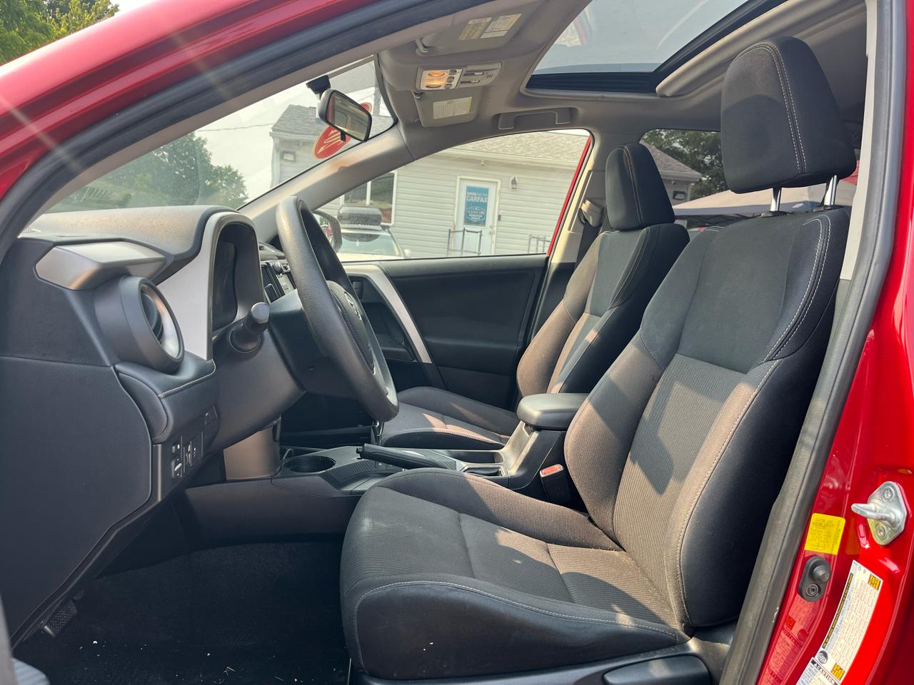 Toyota RAV4 XLE AWD 2013
