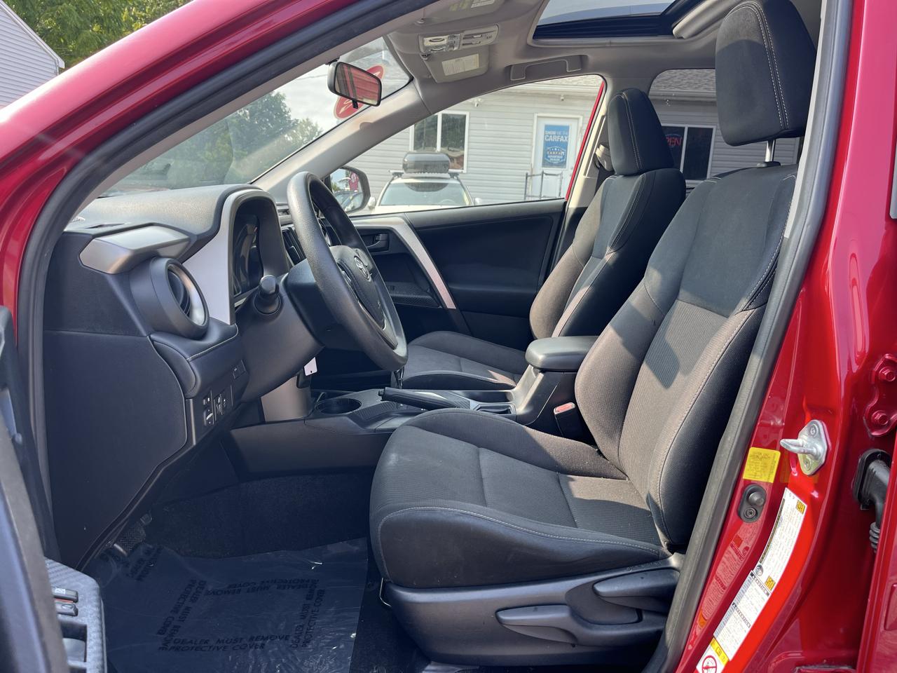 Toyota RAV4 XLE AWD 2013