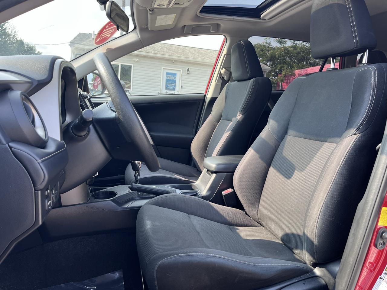 Toyota RAV4 XLE AWD 2013