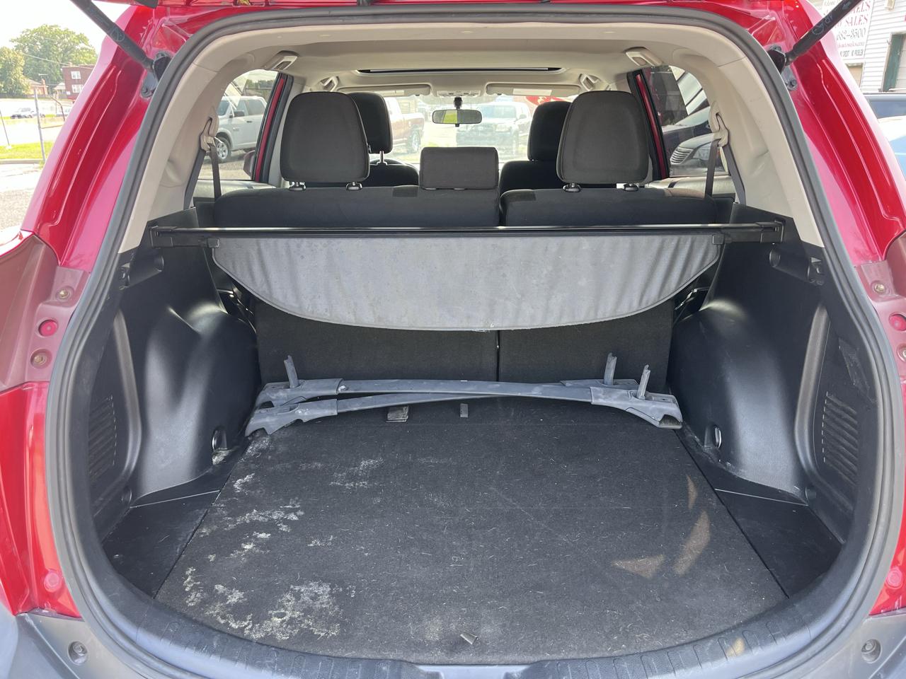 Toyota RAV4 XLE AWD 2013