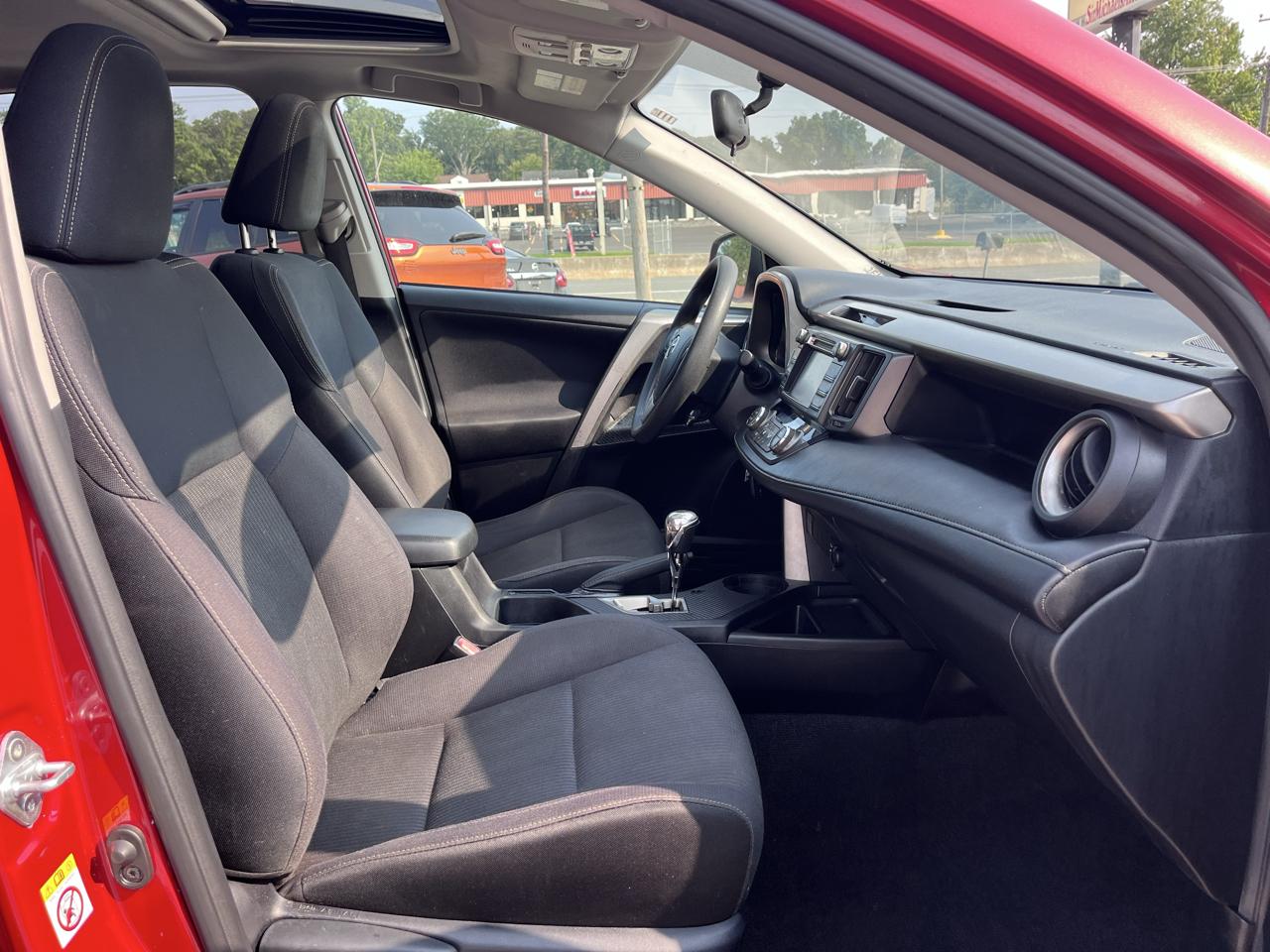 Toyota RAV4 XLE AWD 2013