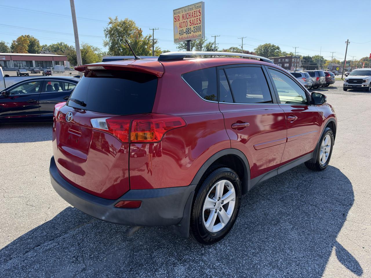 Toyota RAV4 XLE AWD 2013