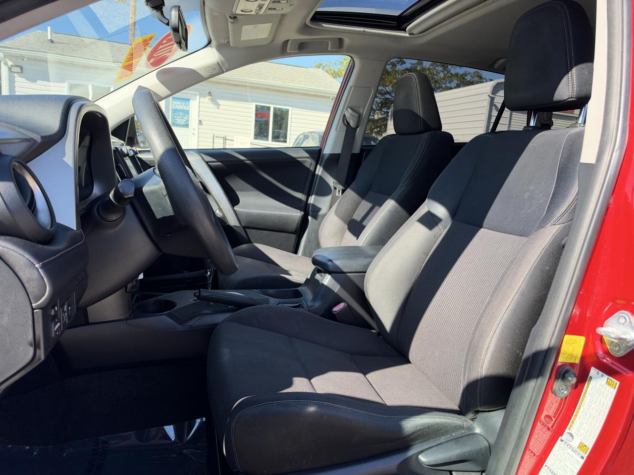 Toyota RAV4 XLE AWD 2013