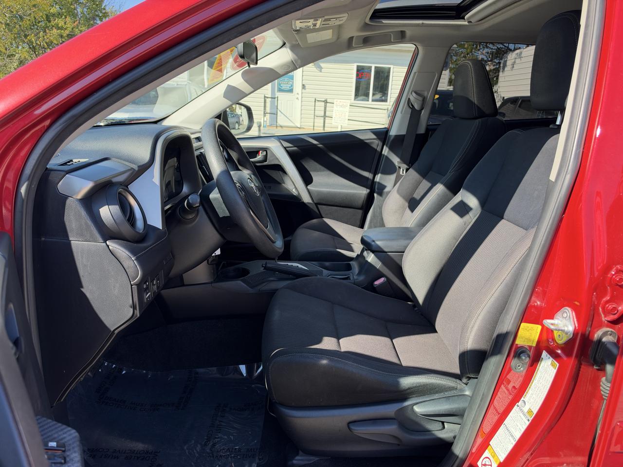 Toyota RAV4 XLE AWD 2013