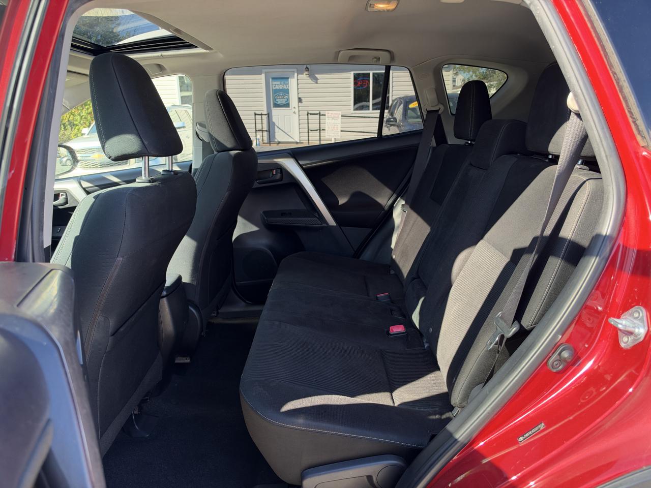 Toyota RAV4 XLE AWD 2013