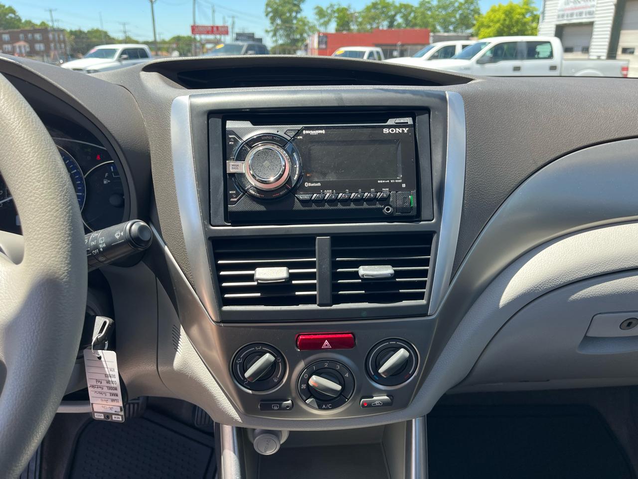 Subaru Forester 2.5X 2010