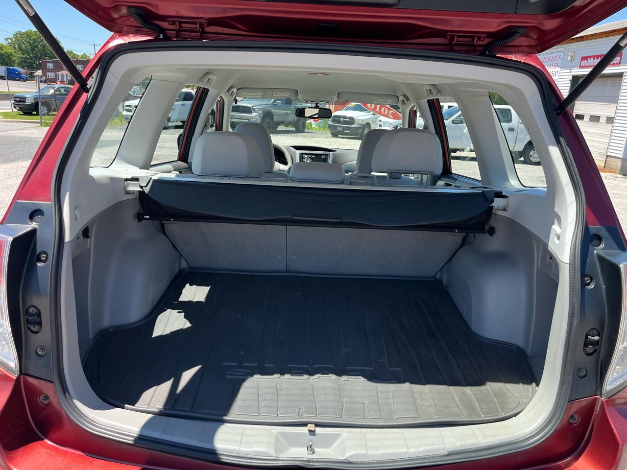 Subaru Forester 2.5X 2010