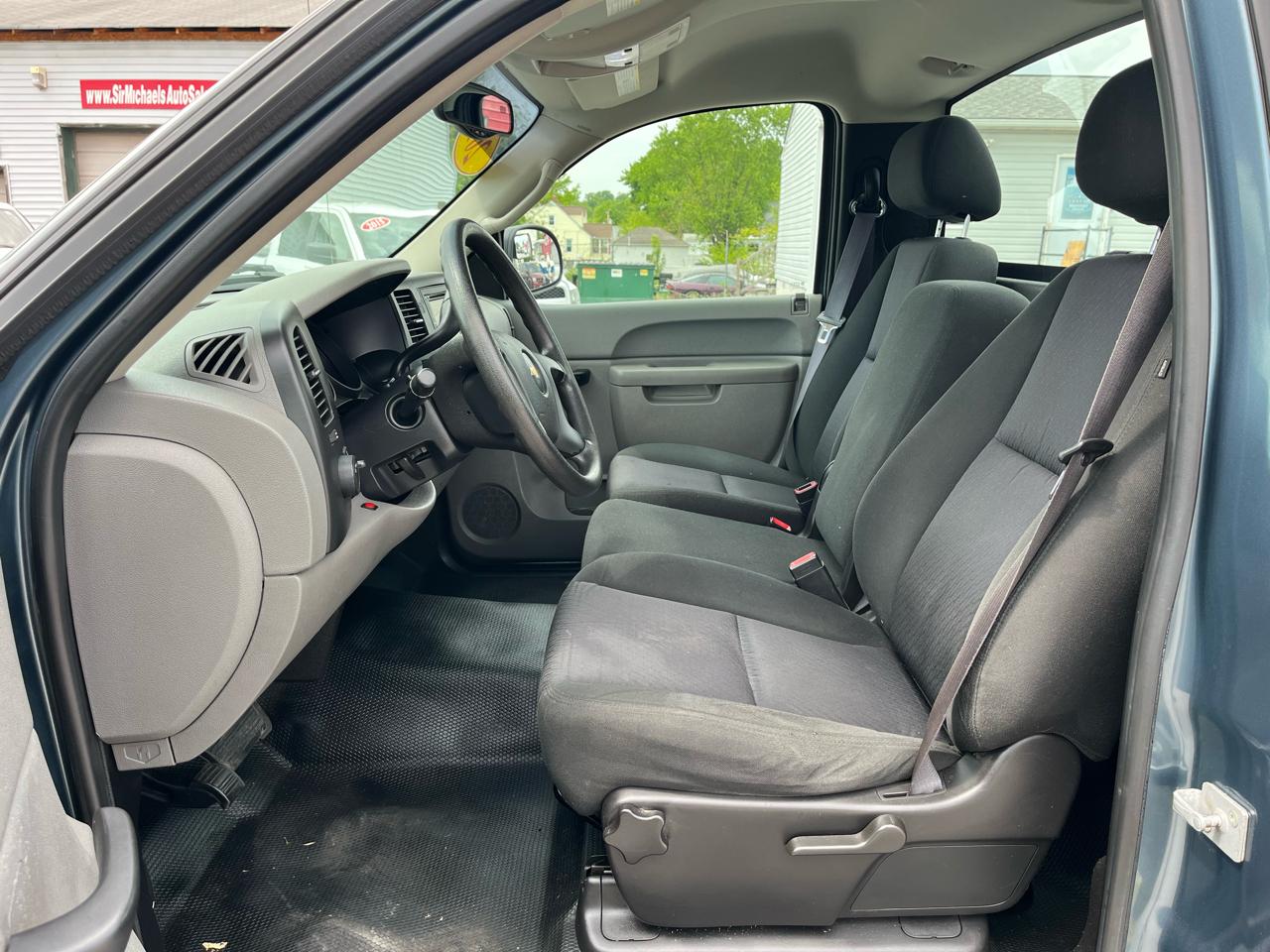 Chevrolet Silverado 1500  2011