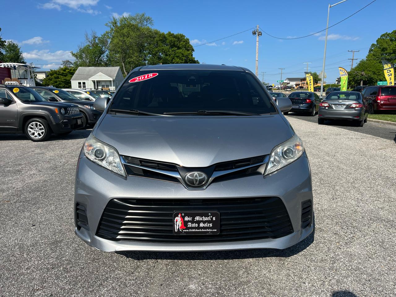 Toyota Sienna LE AWD 2018