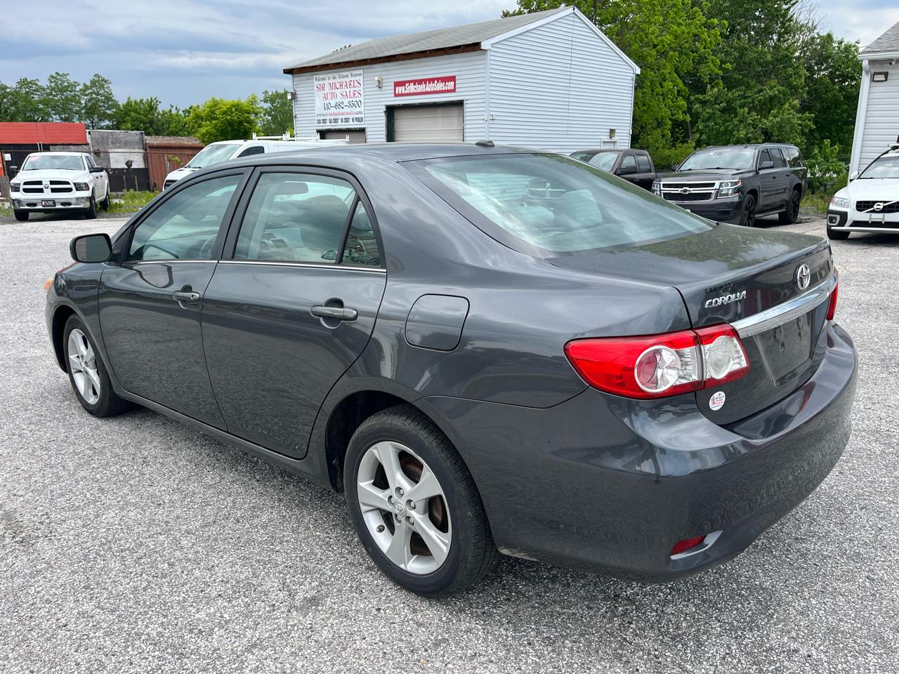 Toyota Corolla LE 2013