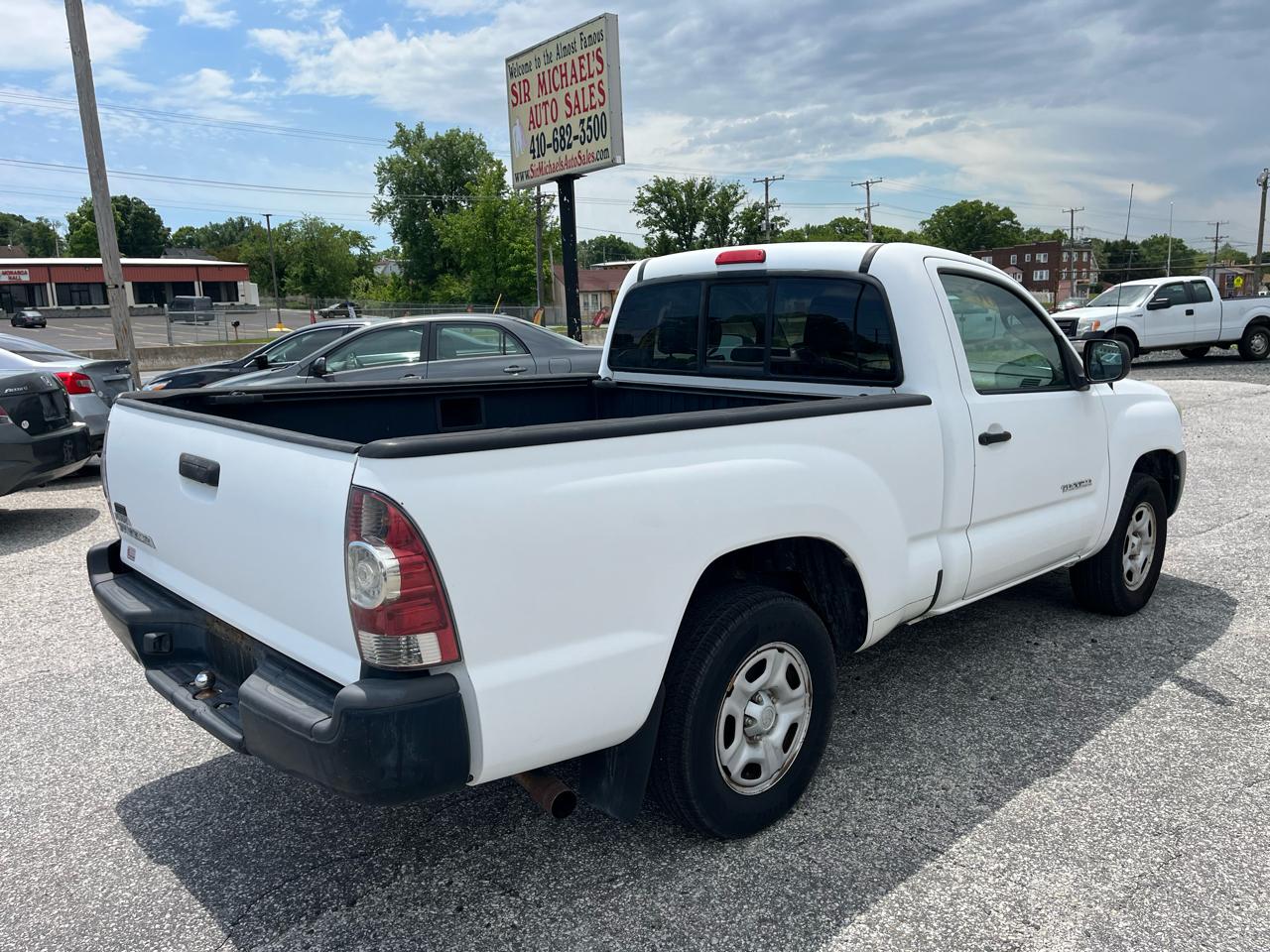 Toyota Tacoma Regular Cab 2WD 2009