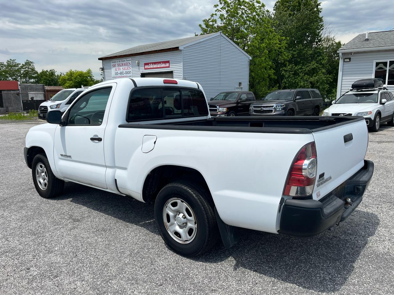 Toyota Tacoma Regular Cab 2WD 2009