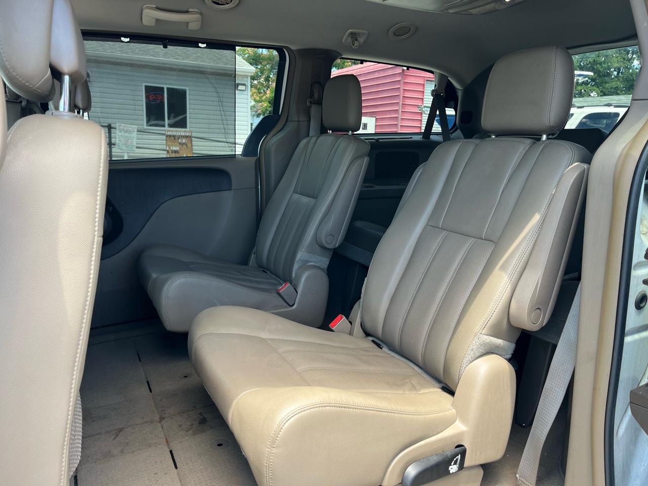 Chrysler Town & Country Touring-L 2015