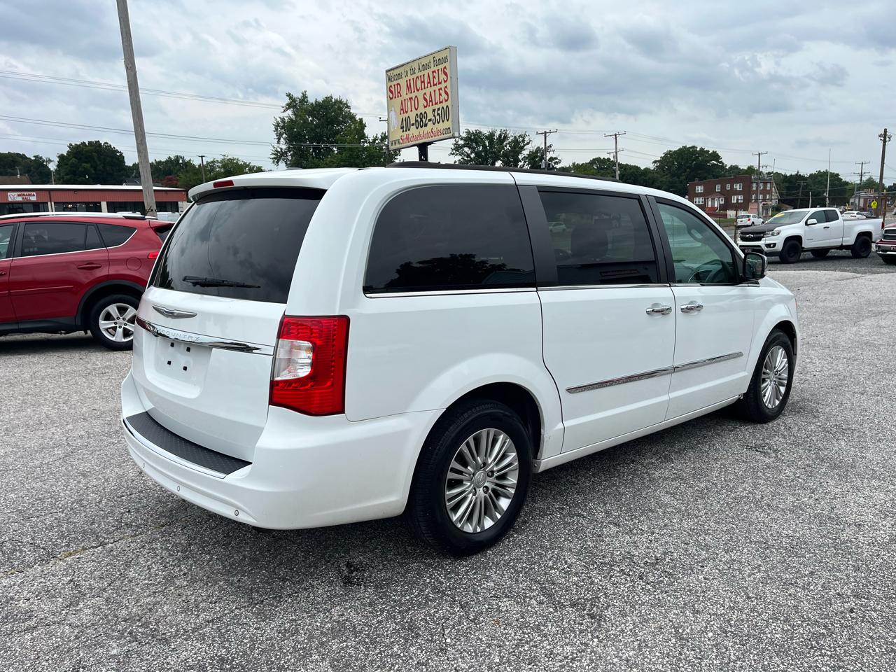 Chrysler Town & Country Touring-L 2015
